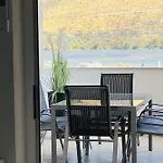 Sea View *