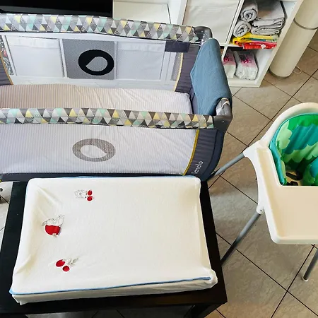 Sea View Apartment *