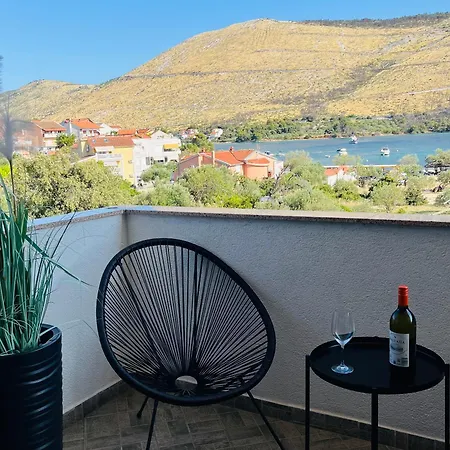 Sea View * Grebastica