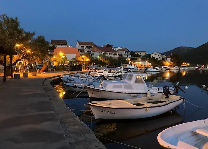 Daire Sea View Grebaštica