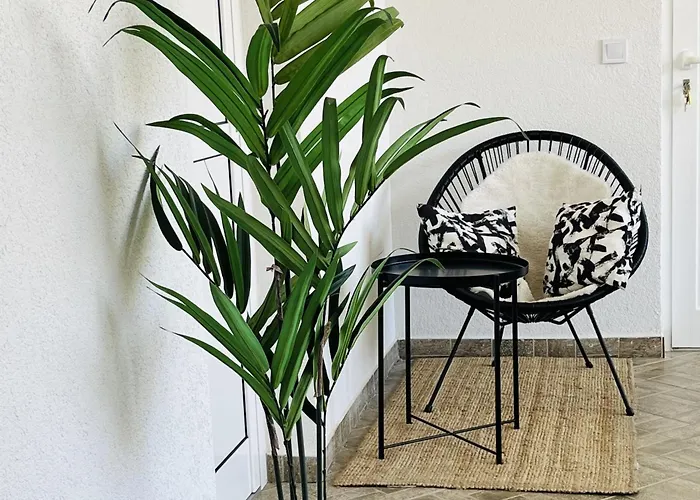 Apartment Sea View Grebastica